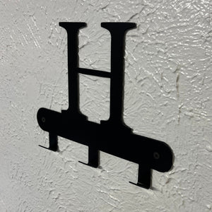 Custom letter wall hanger