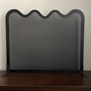 Decorative fireplace screen